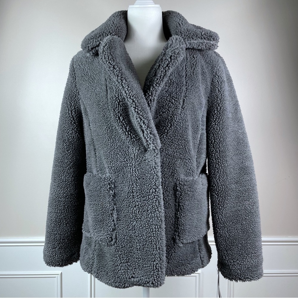 Sebby Collection Grey Teddy Sherpa Fleece NWT. SZ:S.